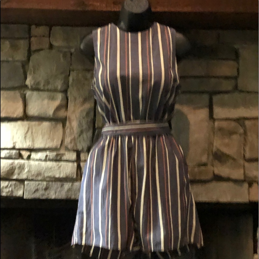 Romper - Picture 3 of 8